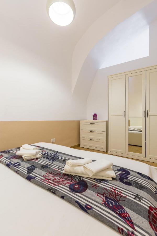 Tizzano House - La Marina Apartment Procida Exterior photo